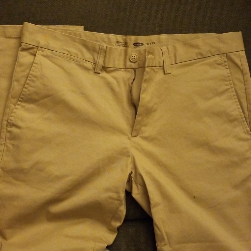 Old navy khaki pants